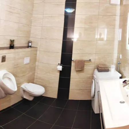 Spacious Near Center And The * 斯普利特